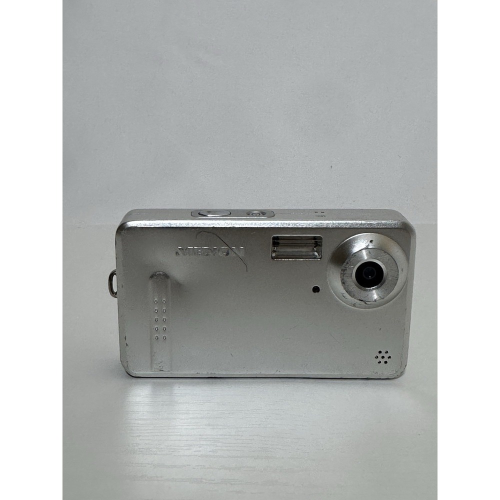 Medion MD 85173 digital camera For Parts Not Working